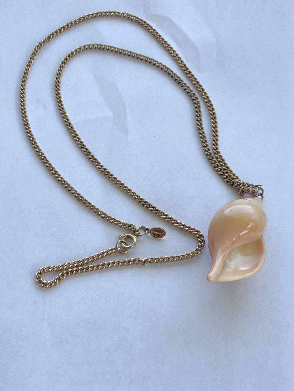 Avon Gold Chain Necklace with Peach Shell Pendant